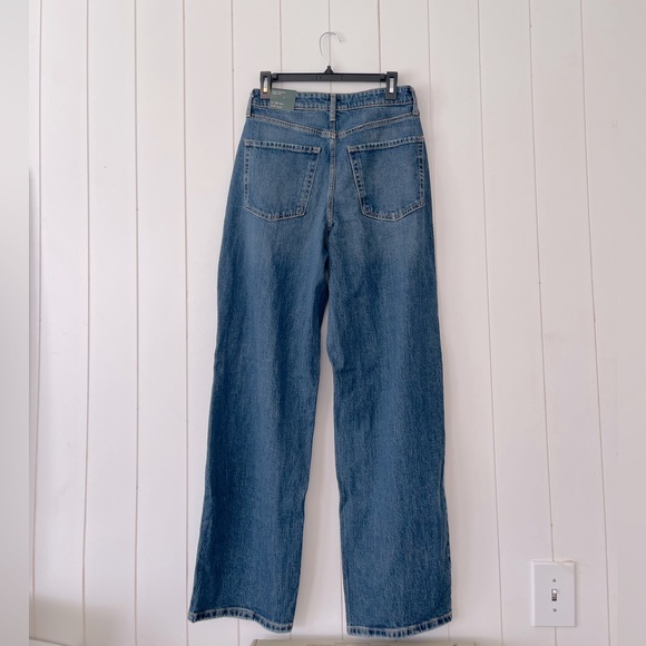 wild fable Denim - NWT Super High-Rise Baggy Jean by WildFable - Size 6